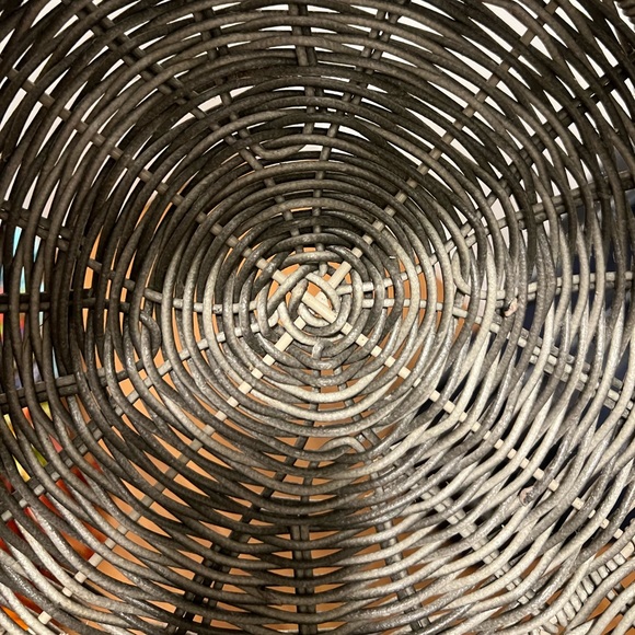 Strong vintage basket with handles - Picture 14 of 16